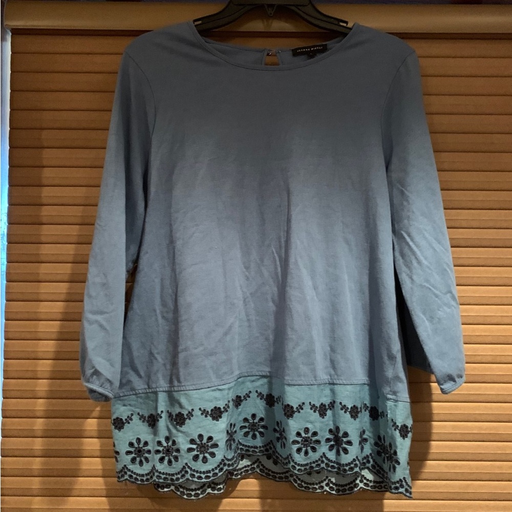 Women’s top